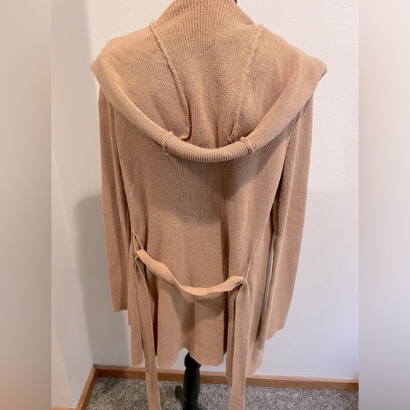 Great size small BCBG wrap hooded sweater - Picture 4 of 8